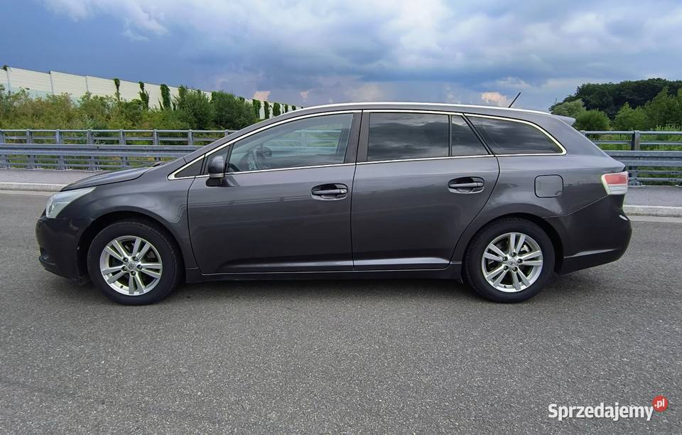 Toyota Avensis Tarnów sprzedam