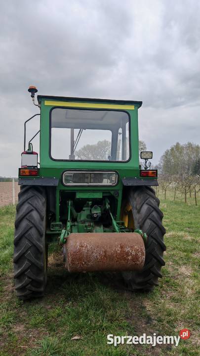 Ciągnik John Deere 2030 z turem Lindner Dobrzyń nad Wisłą