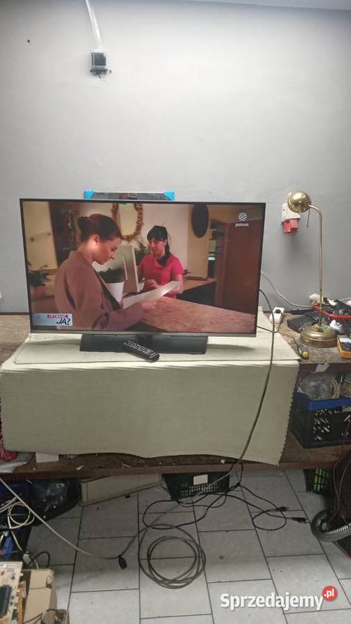 Sprzedam telewizor Samsung 40 Telewizory