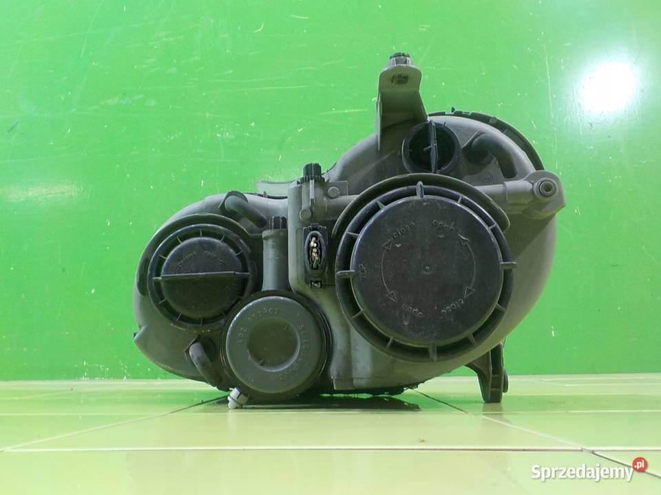 CLK W209 LIFT 18 B AUT CABRIO 2D 08r lampa prawa Suków