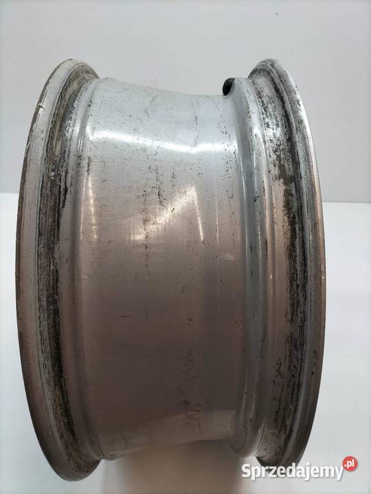 FELGA ALUMINIOWA R17 5X112 ET40 OC57MM 7JX17H2