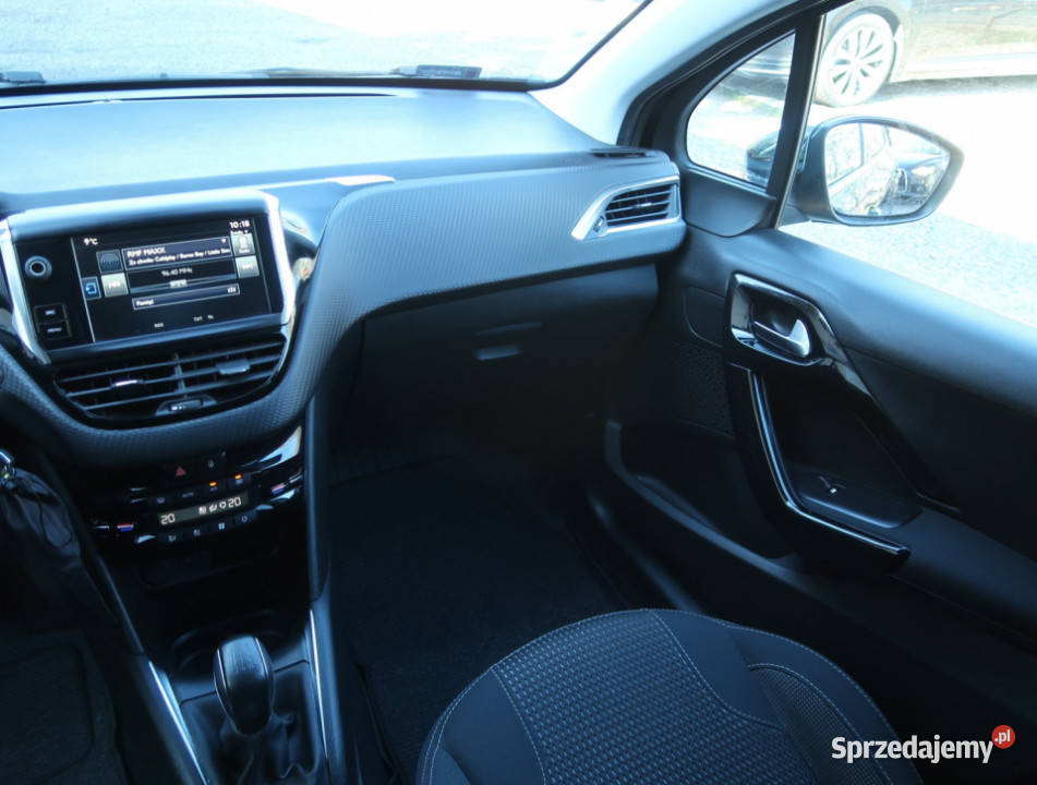 Peugeot 208 12 PureTech Piaseczno