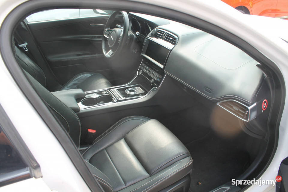Jaguar XE I 2014 Ostrów Wielkopolski