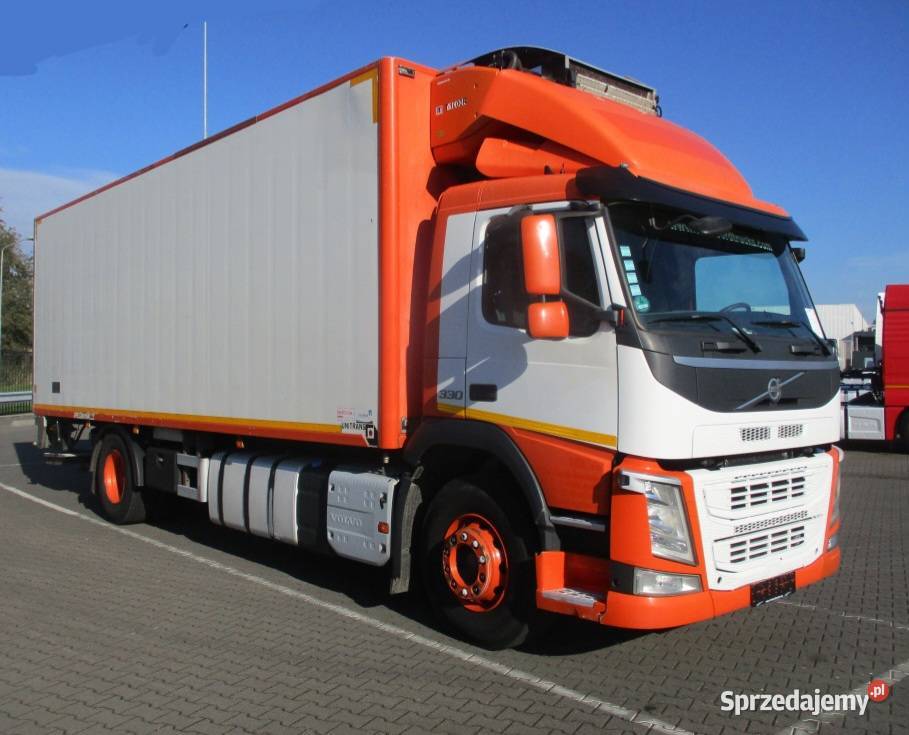 Chłodnia hakowka Volvo FM CHLODNIA do półtusz 12777cm3