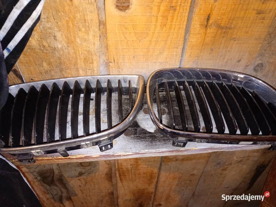 Atrapa Nerki BMW e87