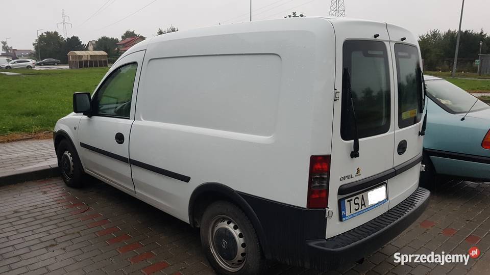 Opel Combo VAN 13 Polska 2 osobowy zarejestrowany w Polsce Sandomierz