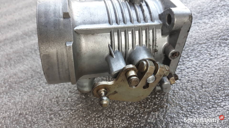 Przepustnica Mercedes V8 116 107 108 109 Bukownica