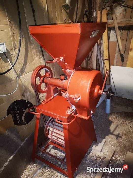 Śrutownik do zboża Grabków