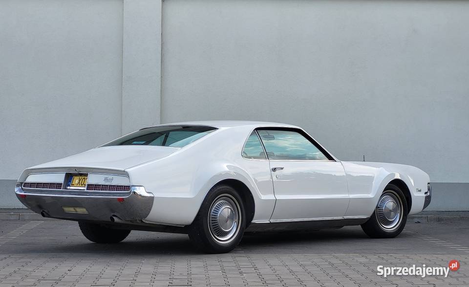Oldsmobile Toronado 70 V8 z 1967 podkarpackie Sanok