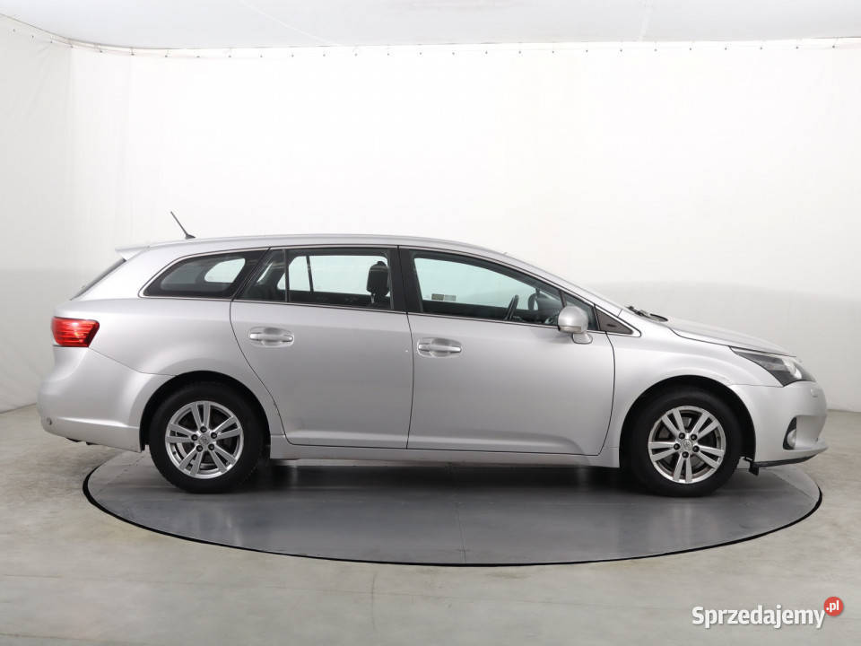Toyota Avensis 18 Valvematic nawigacja Katowice sprzedam