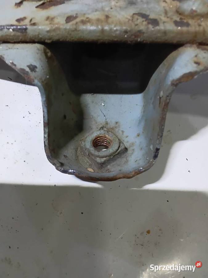 Mercedes W110 mocowanie osobowe Zawieszenie silnika Milejewo sprzedam