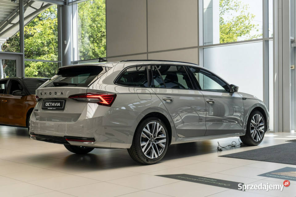koda Octavia Combi Sportline 15 TSI mHEV 150 DSG Łódź