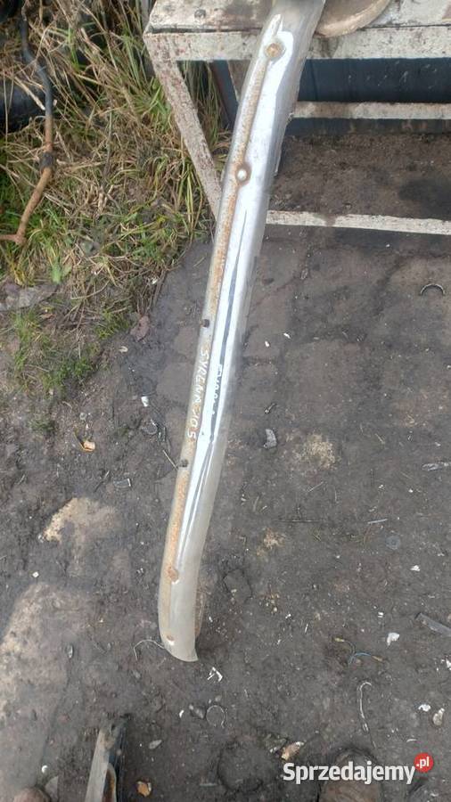 Syrena 105 bosto r20 104 zderzak przód