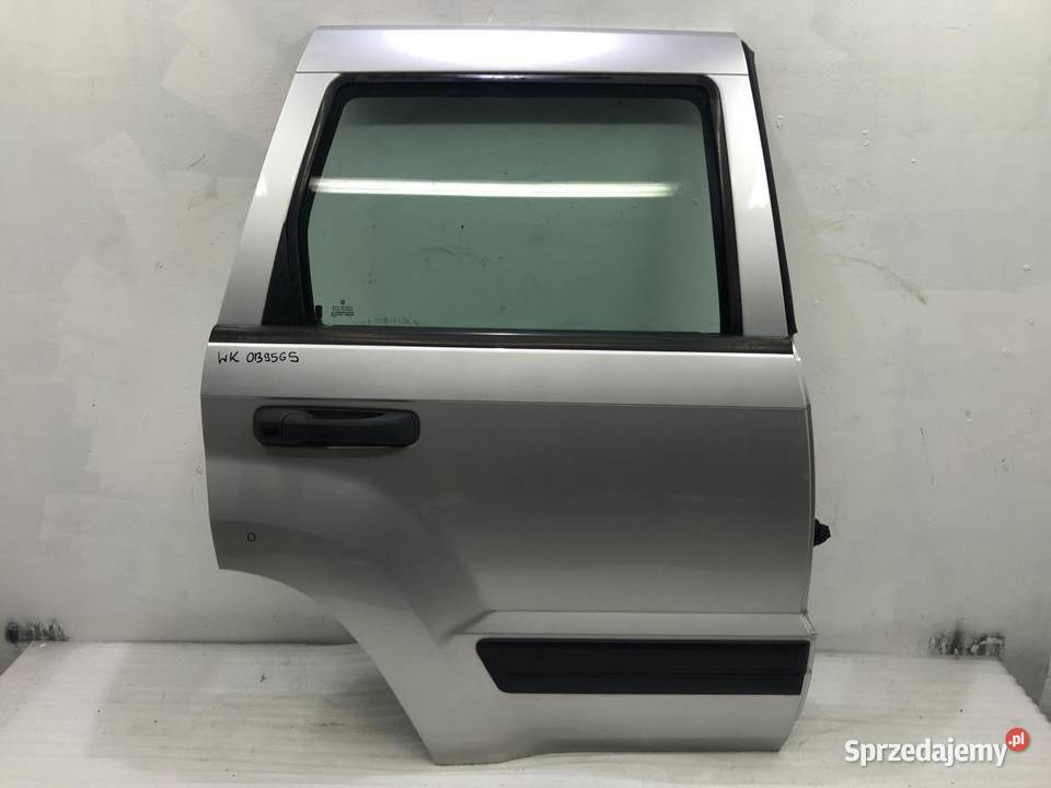DRZWI PRAWY TYŁ JEEP GRAND CHEROKEE WK III