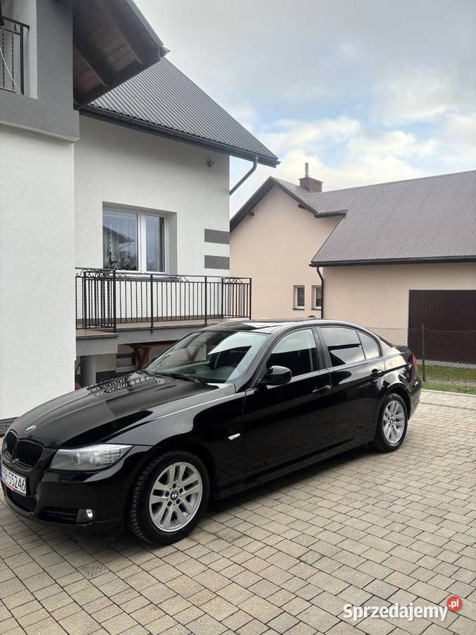 BMW Seria 3 E90 318i 143 2010 190 iDrive 190000km Seria 3 Brzozów sprzedam