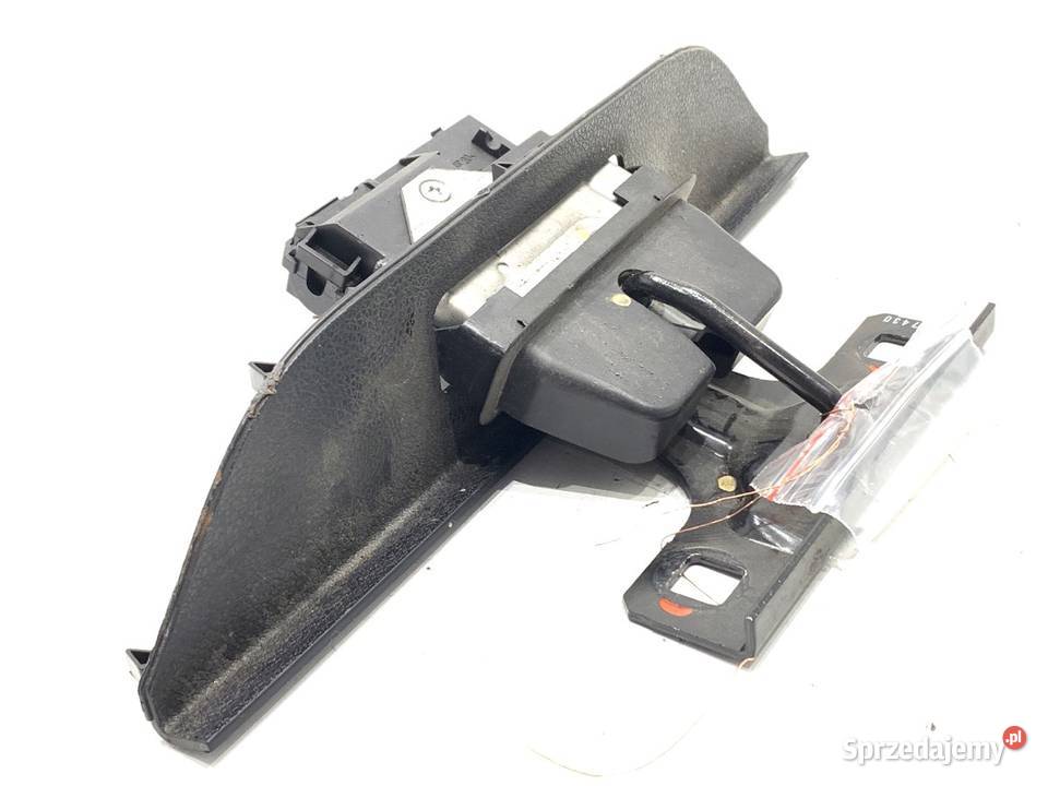ZAMEK KLAPY TYŁ FORD KUGA I SUV 8V41S442A66AF