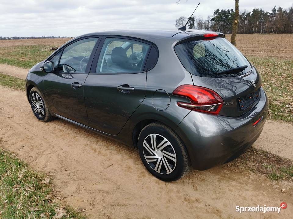 Peugeot 208 Zadbany 12 benzyna 2019 4/5 Czarnków