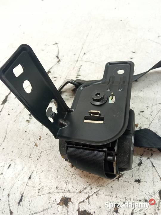 PAS BEZPIECZEŃSTWA ŚRODKOWY TYŁ KANAPY świętokrzyskie