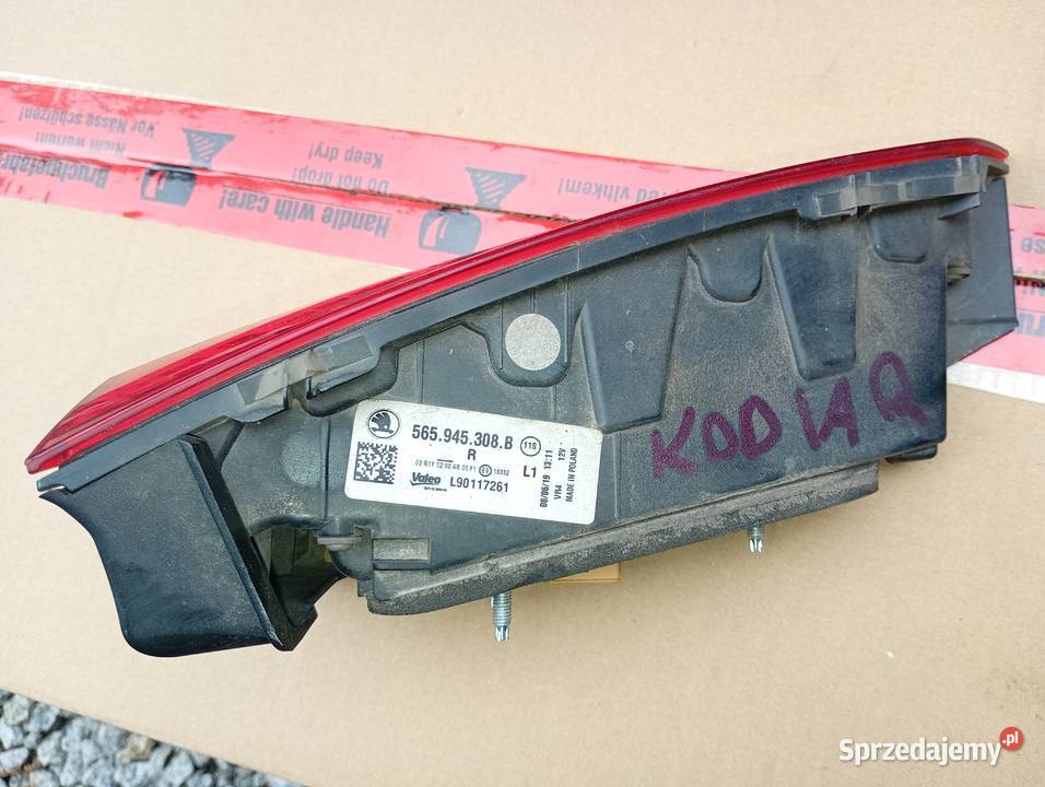 Lampa Kadjar 565945308B