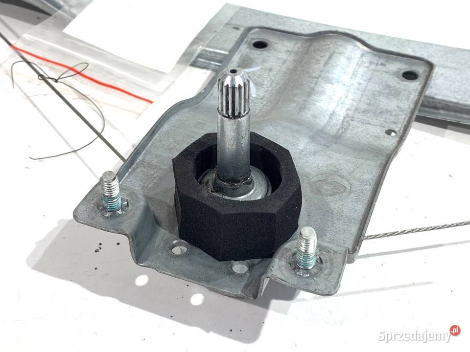 PODNOŚNIK SZYBY PRAWY TYŁ DACIA DUSTER