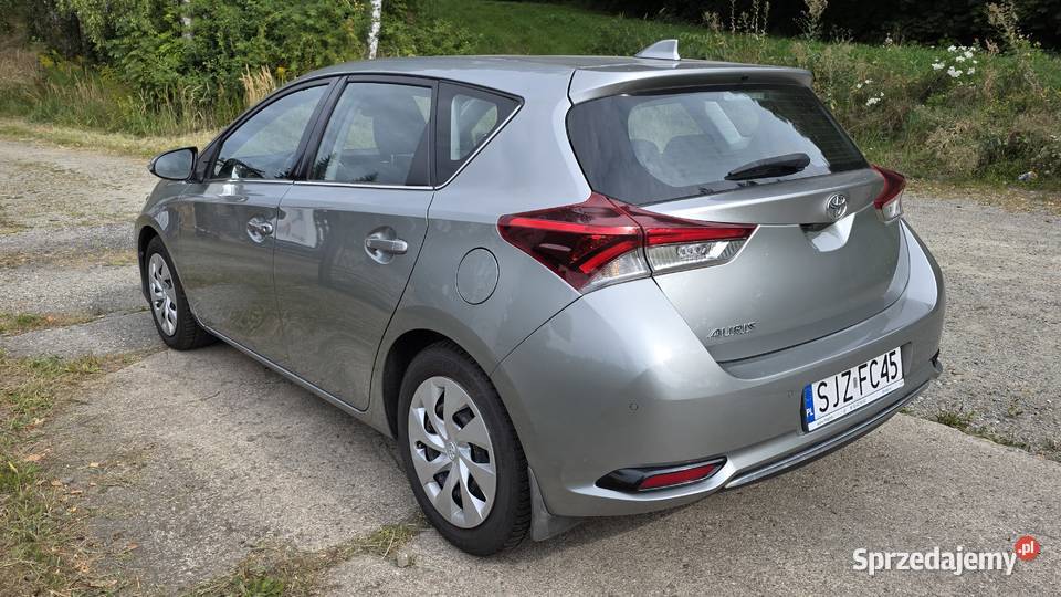 Salon Polska FVAT 23 gniazdo USB Toyota Jastrzębie-Zdrój