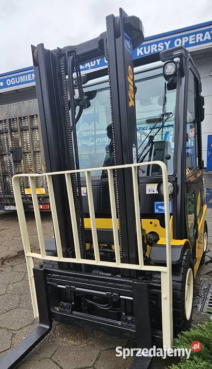 YALE GLP25VX niski przebieg 3544 h wielkopolskie Oborniki