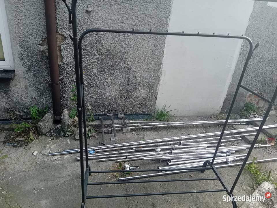 Sprzedam wyposażenie sklepu odzieżowego Sklep Piotrków Kujawski sprzedam