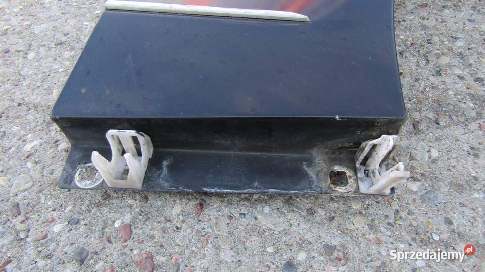 Błotnik przedni prawy Mercedes W212 S212