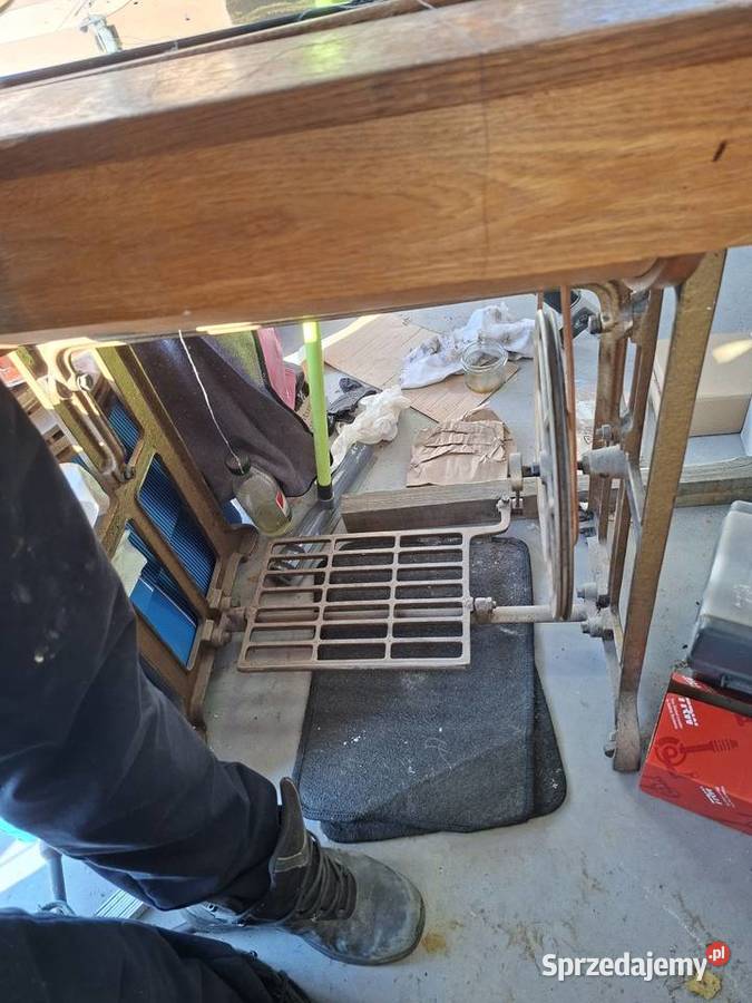 Stara maszyna do szycia Łucznik wielkopolskie