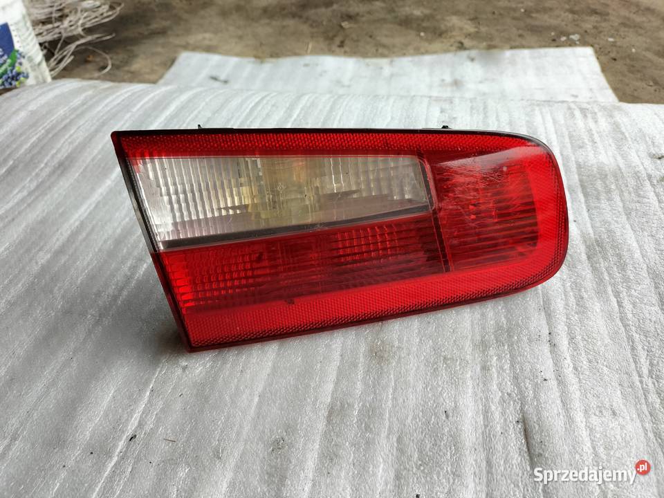 RENAULT LAGUNA II LAMPA TYŁ TYLNA KLAPA Części samochodowe