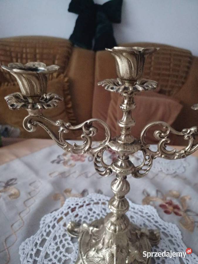 Piękny masywny mosiężny świecznik Poznań
