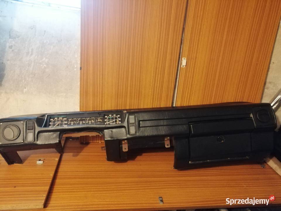 Deska rozdzielcza Polonez Borewicz konsola caro mazowieckie