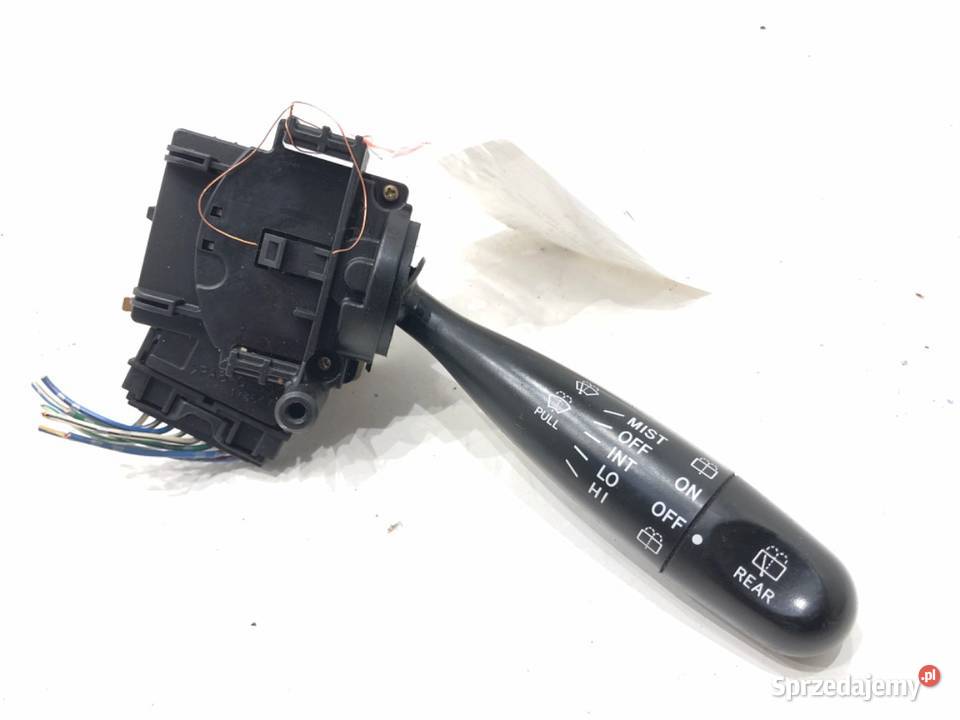PRZEŁĄCZNIK WYCIERACZEK TOYOTA YARIS I 9905 osobowe