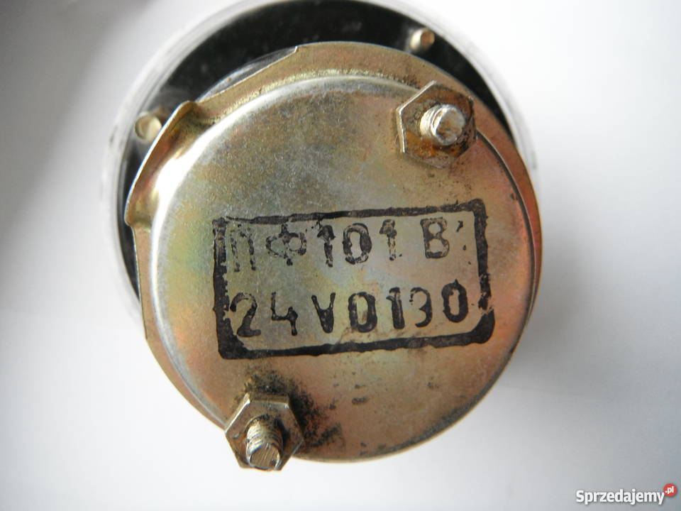 101 lampka pozycyjna kierunkowskaz GAZ UAZ ZIŁ Chlewiska