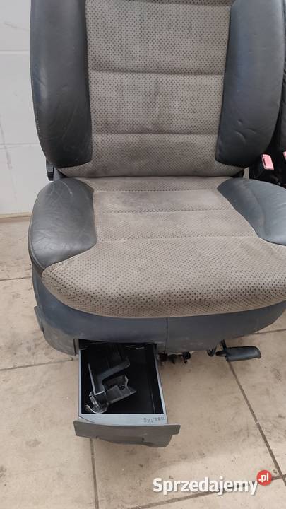 AUDI A6 C5 ALLROAD KOMBI FOTEL FOTELE KANAPA Fotele i kanapy Trzebnica