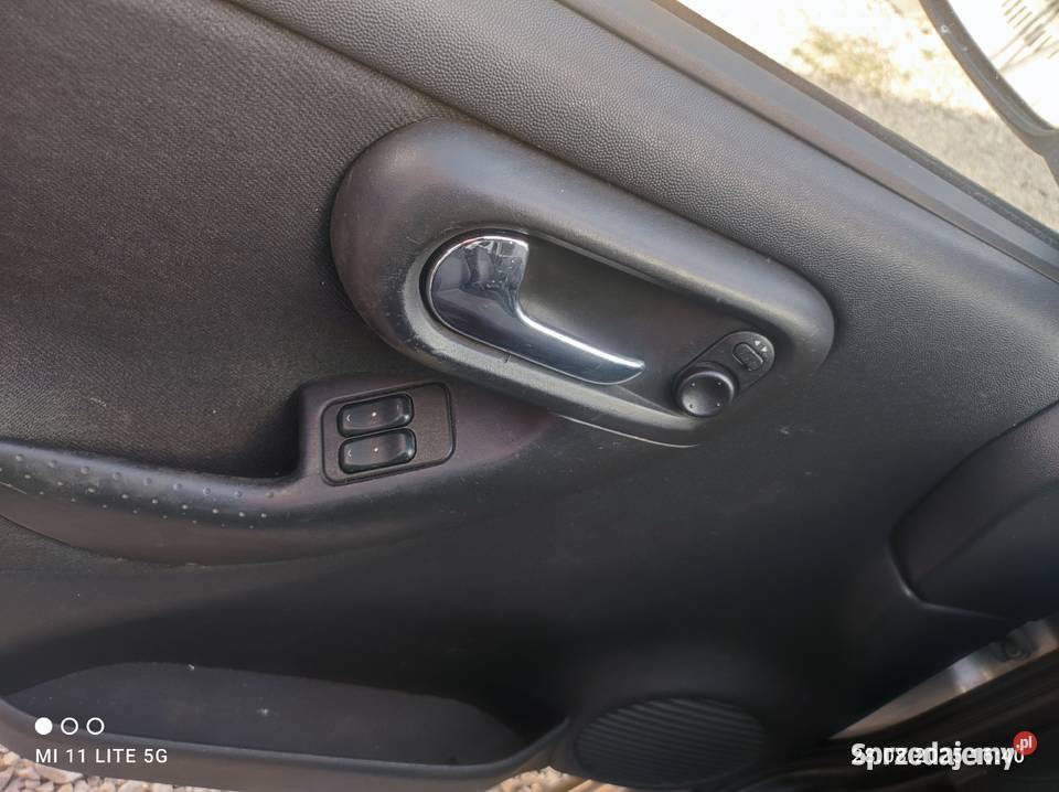 Sprzedam opel corsa 12 b 1200cm3 Drzewica sprzedam