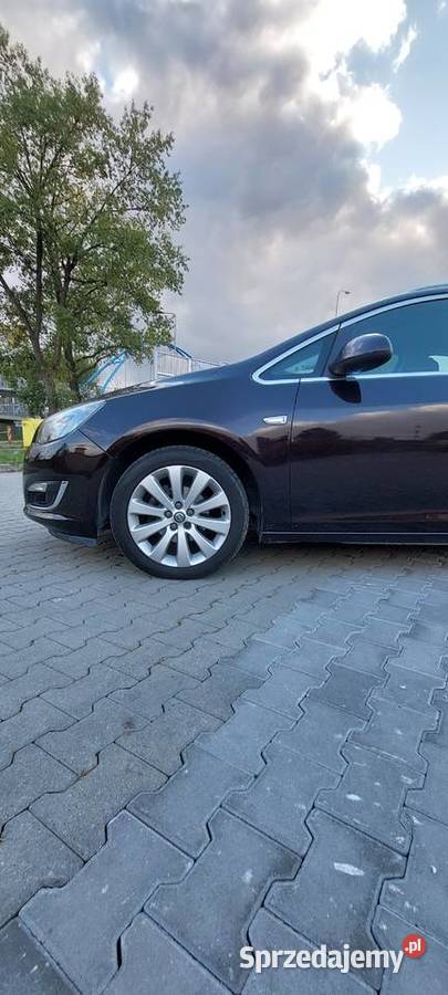 Opel Astra J Sports Tourer 14 Turbo Cosmo Salon Astra Częstochowa
