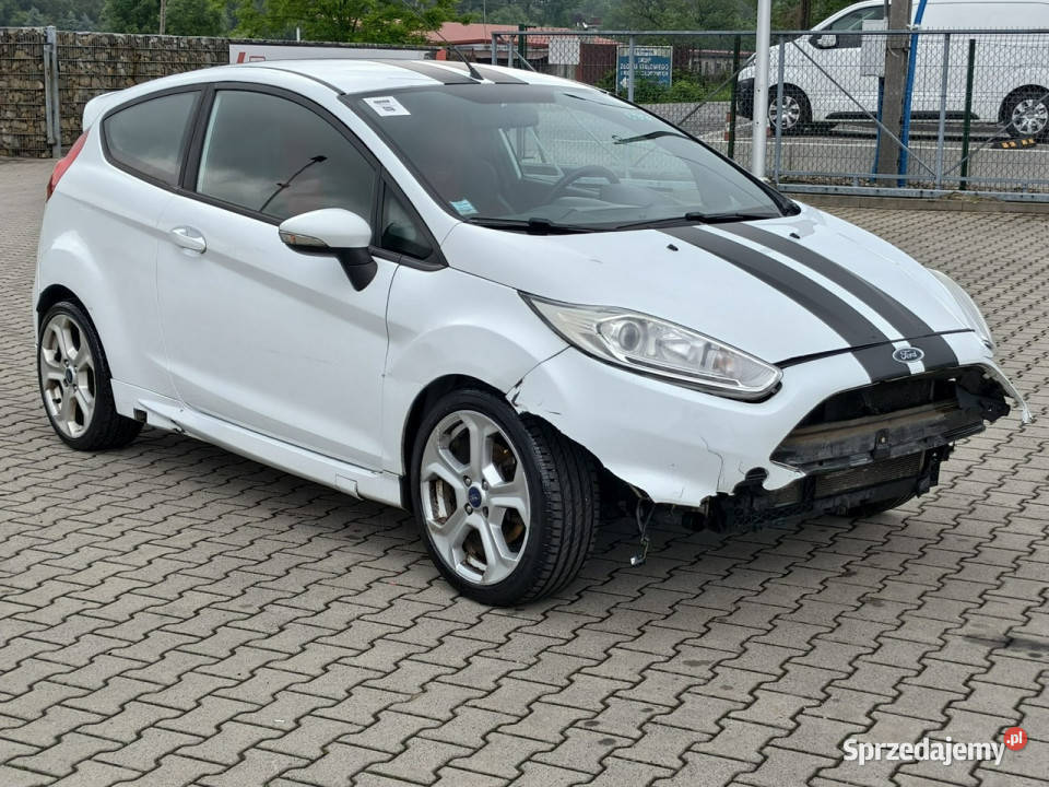 Ford Fiesta ST 16 turbo 182 recaro sony ledy Hatchback Kęty