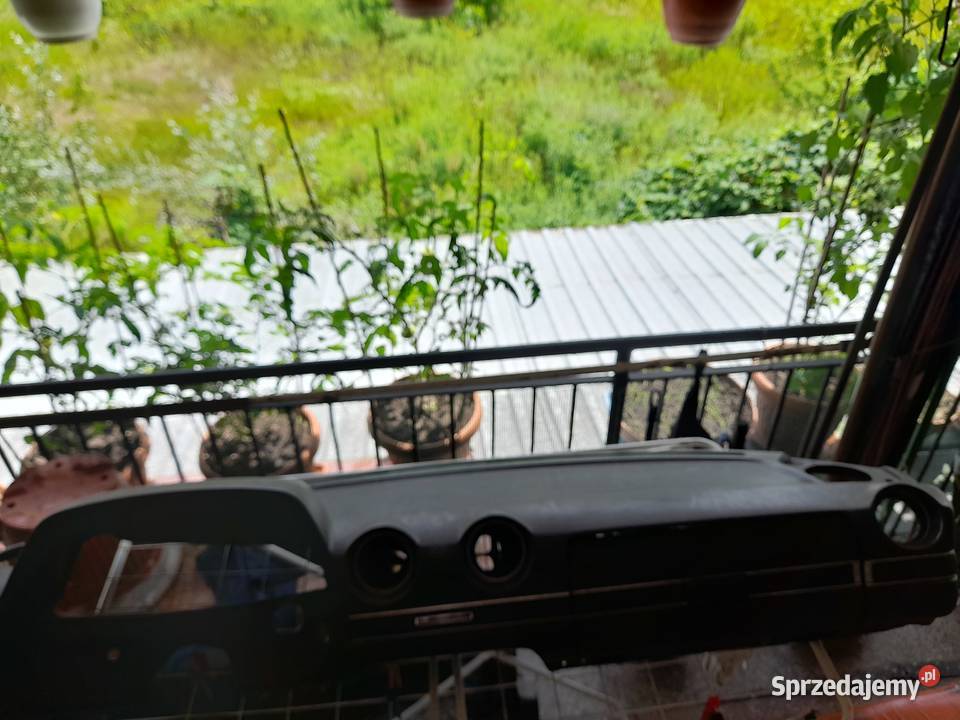 Deska rozdzielcza Mercedes w123 Motoryzacja