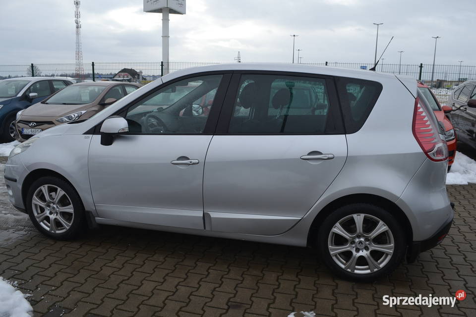 Renault Megane Scenic zarejestrowany 26 reflektory ksenonowe