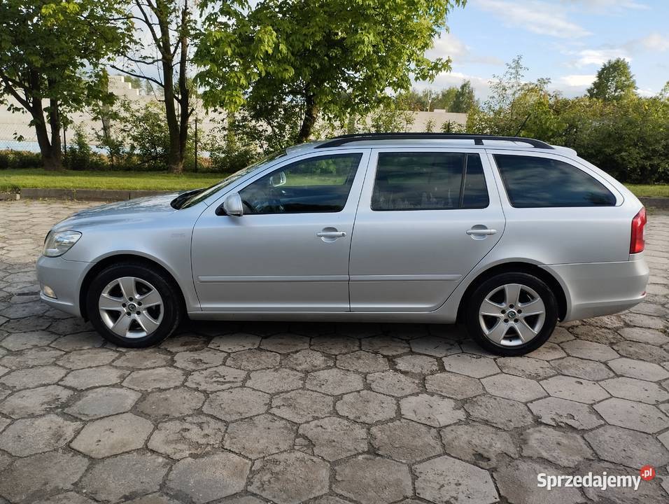 Skoda Octavia opłaty do końca roku Wierzbica-Osiedle