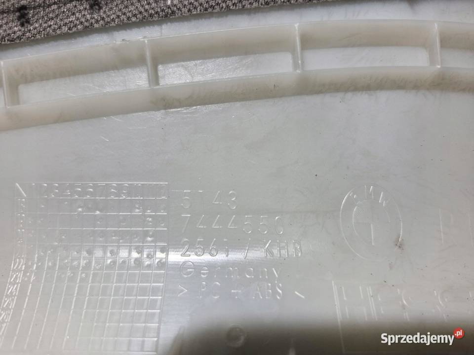 BMW F40 OSŁONA POSZYCIE SŁUPKA A PRAWY PRZÓD osobowe