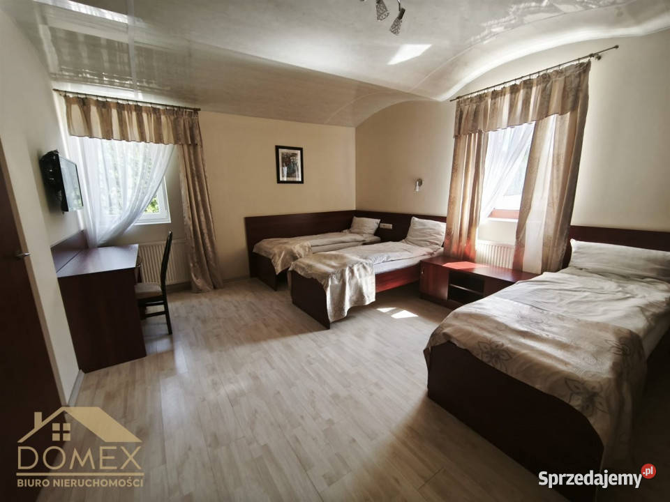 sprzedaży lokalu Rzuchów 1500m2