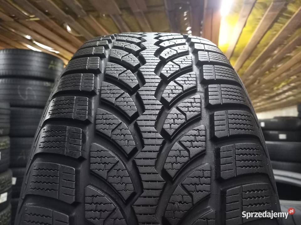 2x Opona używana zimowa 23555R18 BRIDGESTONE 209 Zaścianki