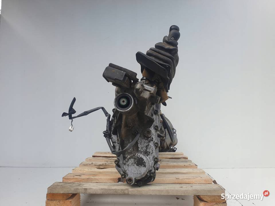 Suzuki Grand Vitara 25 V6 SKRZYNIA BIEGÓW osobowe