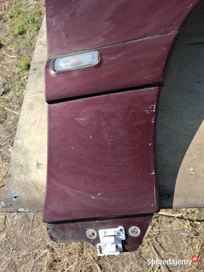 Błotnik Prawy Przód Opel Omega B FL Wisznice