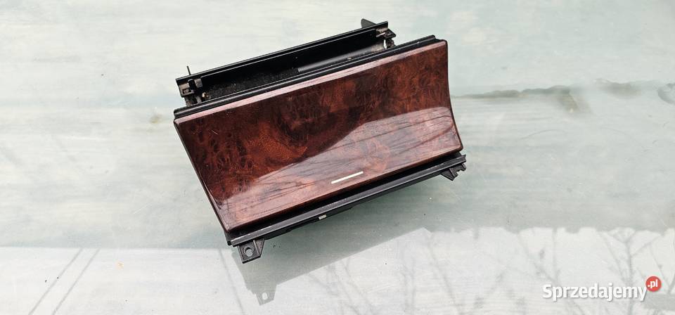 Popielniczka mercedes w210 elegance Rok produkcji 1998 Zbąszyń