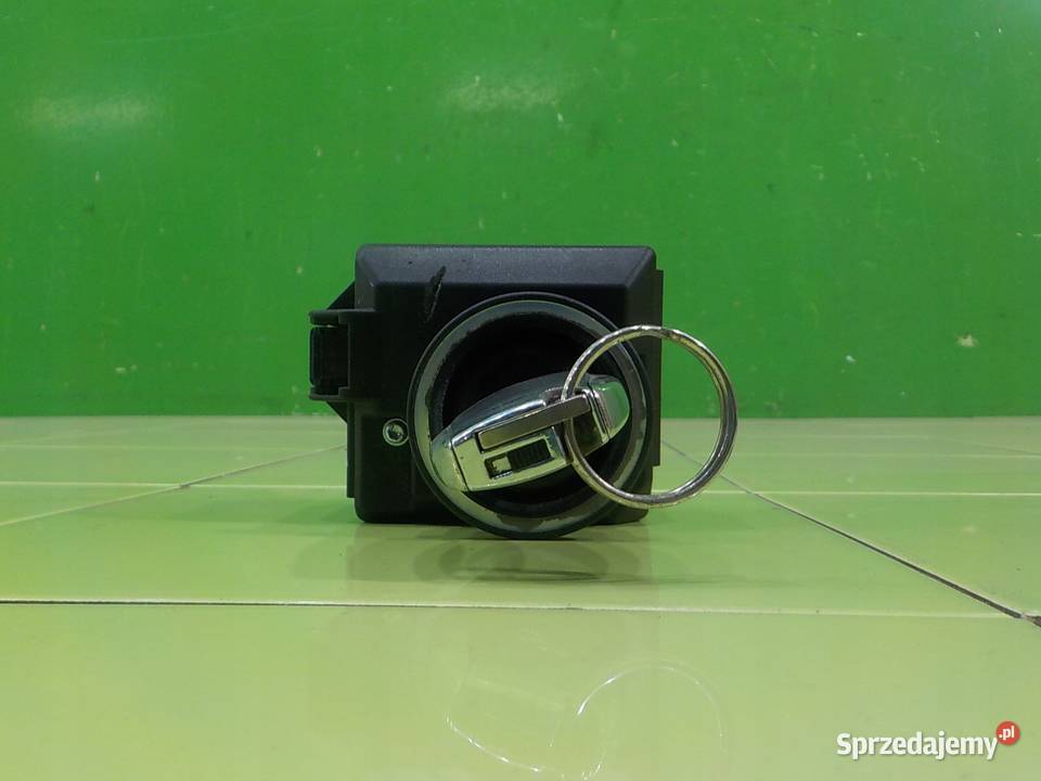 MERC C W204 18B 10r KOMBI stacyjka z kluczykiem Stacyjki i kluczyki Suków