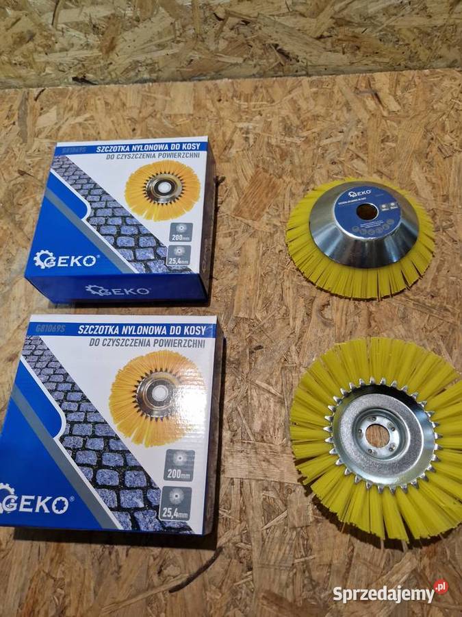 Szczotka nylonowa do kosy 200x254mm do