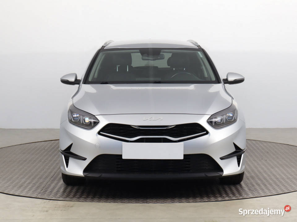 Kia Ceed 15 TGDI nawigacja Bielany Wrocławskie